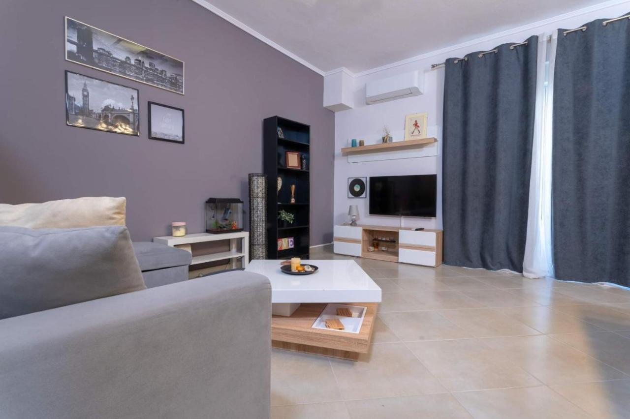 Beautiful & Modern Apartment In סלוניקי מראה חיצוני תמונה
